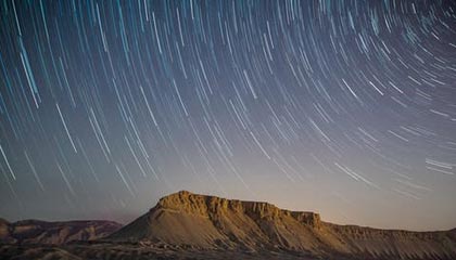 打扑克牌的剧烈运动免费软件，打扑克牌的剧烈运动免费软件介绍